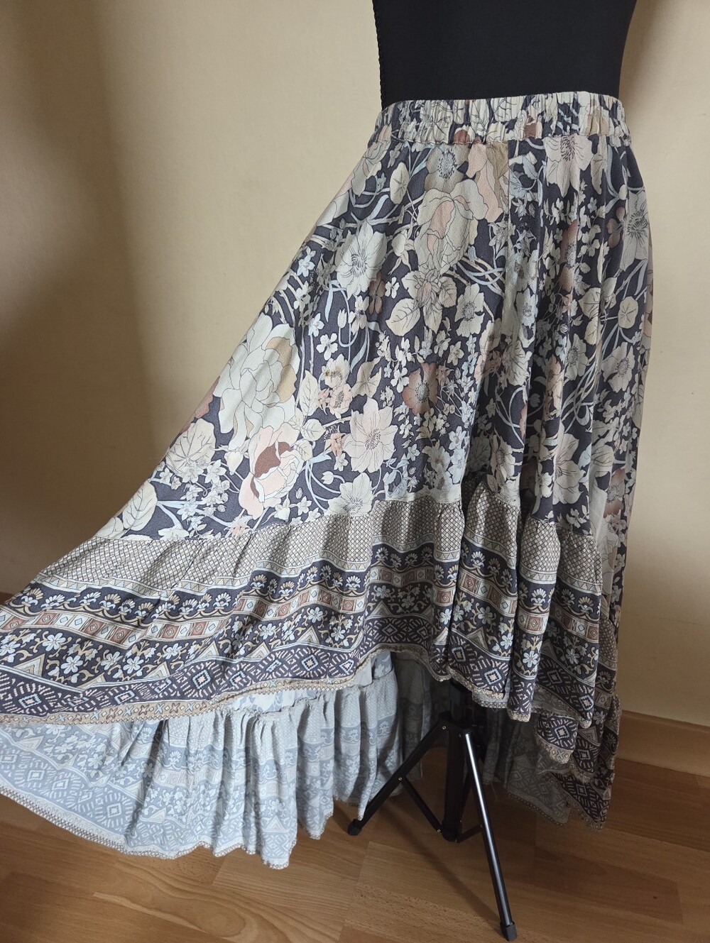 Spell Amethyst Nightfall Castaway Floral High-Low Maxi Skirt Boho Festival Small - Picture 4 of 12